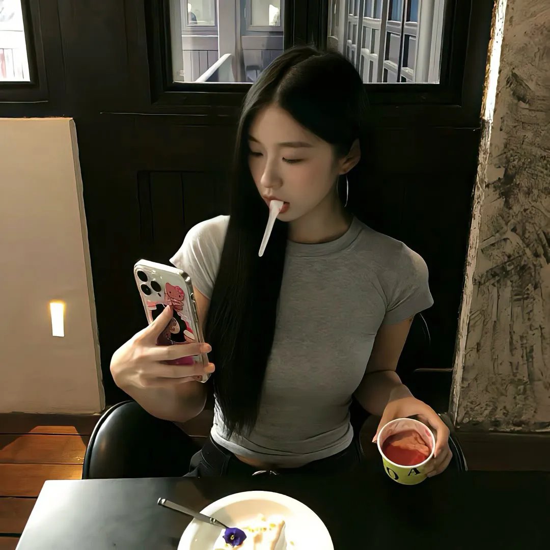 坡道上的红屋顶